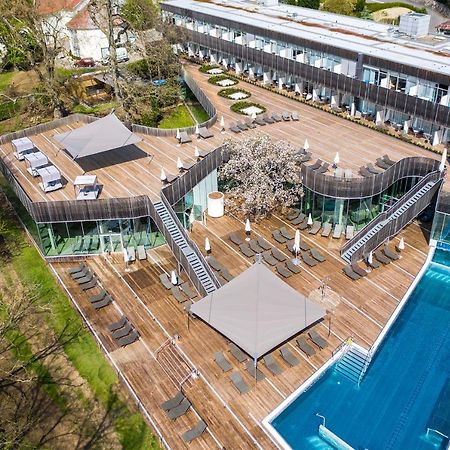 Das Hotel Im Kurhaus Бад Гляйхенберг Экстерьер фото